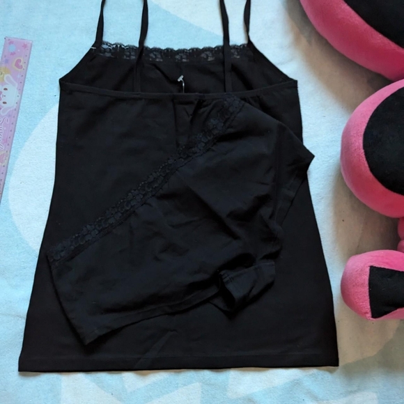 hello kitty h&m tank top + the bottoms size M - Picture 6 of 7